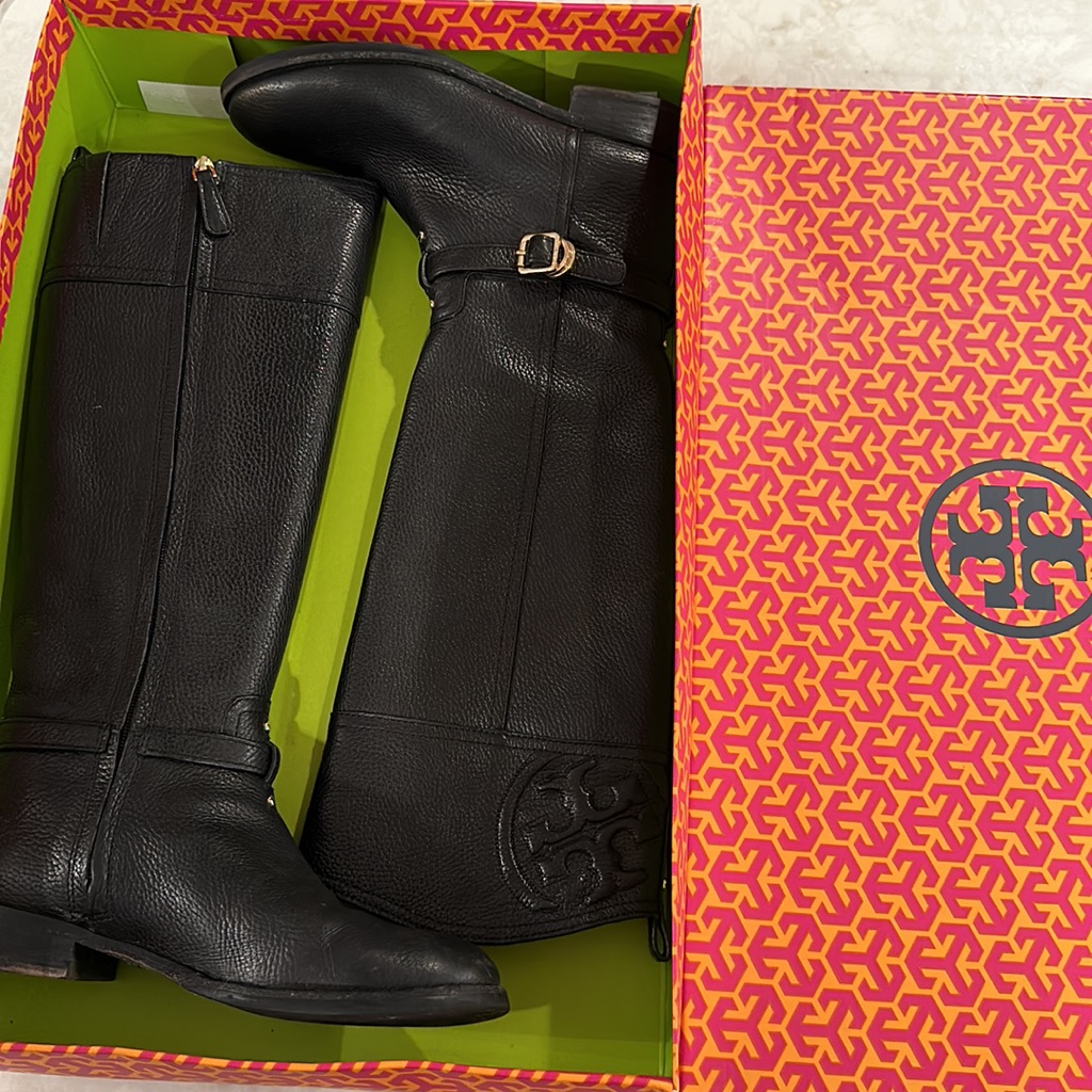 Tory Burch Riding Boot Size 8.5